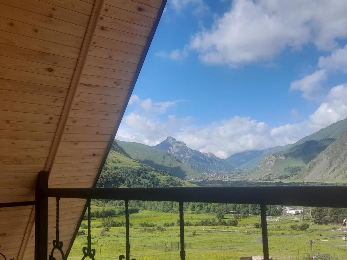 Mountain Flower Cottage Kasbegi Buitenkant foto